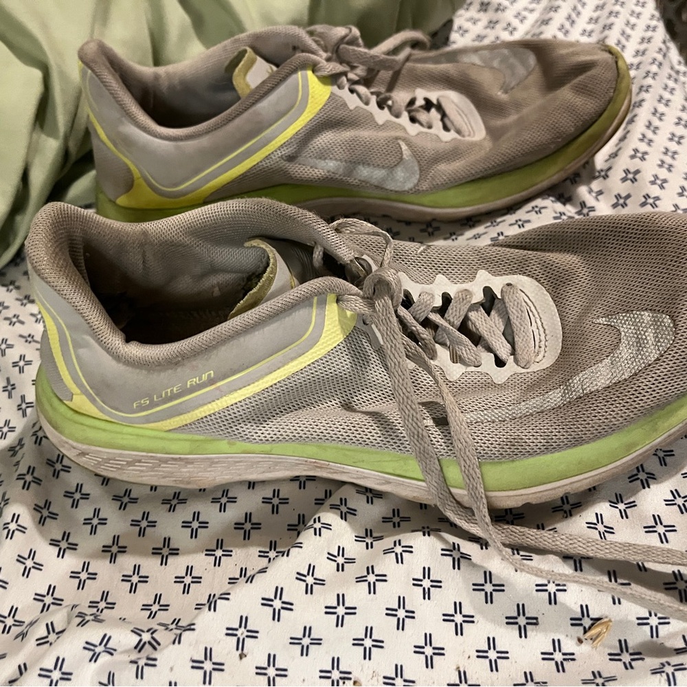Women’s Nike running shoes